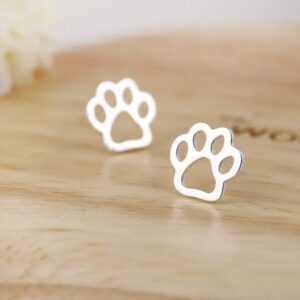 Aretes paws