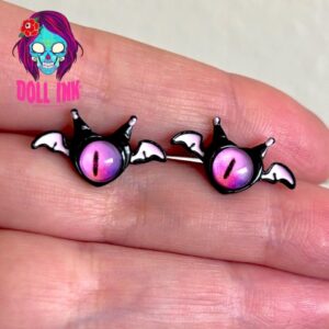 Aretes evil heart bat wings