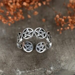 Anillo pentagrams